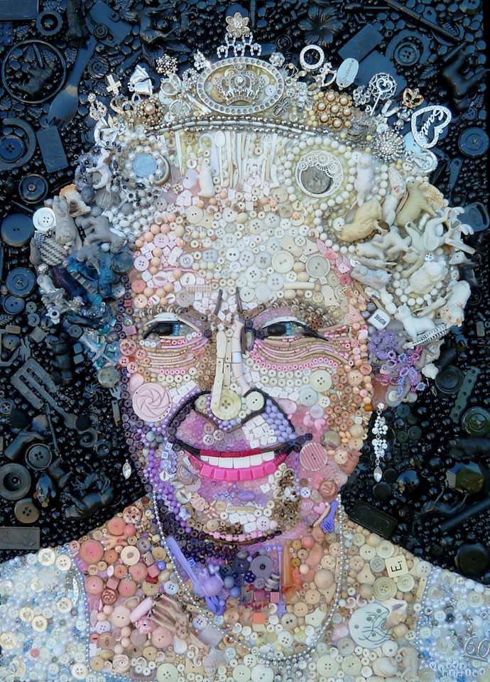 Queen Elizabet the II button art