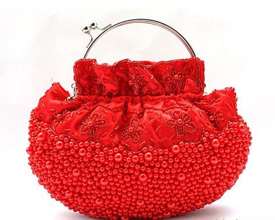 Red-Charming-Beaded-bag