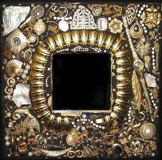 art miror 11 Costume jewelry 1