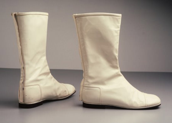 go go boots white