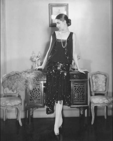 Chanel litle black dress cocktail dress 1930