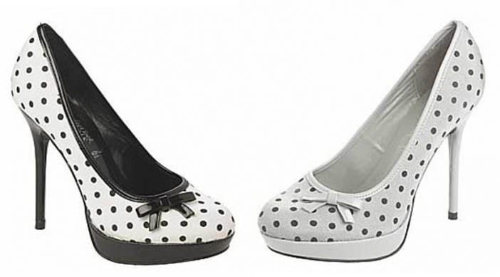 Polka dot platform court shoes from New Look Polka dot platform court shoes from New Look